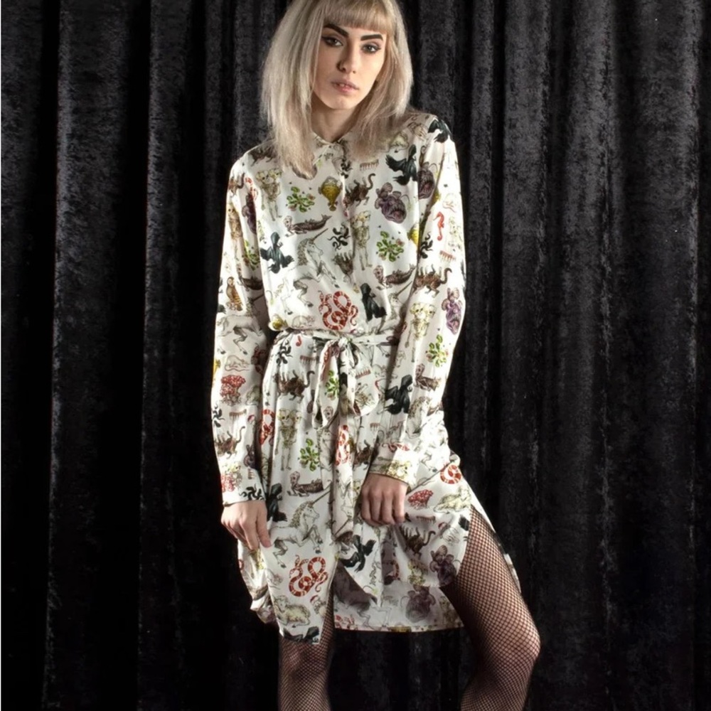 Pretty Snake Mythical Animal Button Down Dress with tie